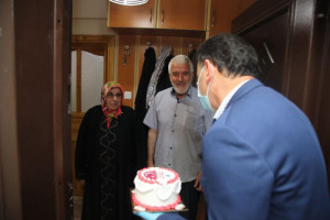 Başkan Çetin Şehit Annelerimizi Unutmadı